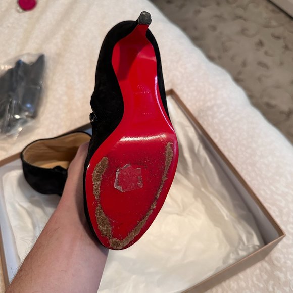 Louboutins- Black Suede- CHIC - Picture 3 of 7